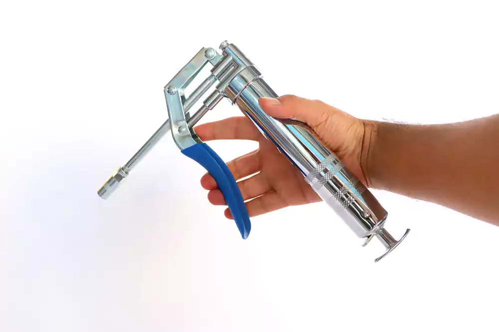 گریس پمپ دستی و تفاوت ان با نوع برقی و بادی