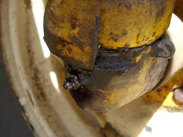 شتی گریس یکی دیگر از مشکلات رایج گریس خور