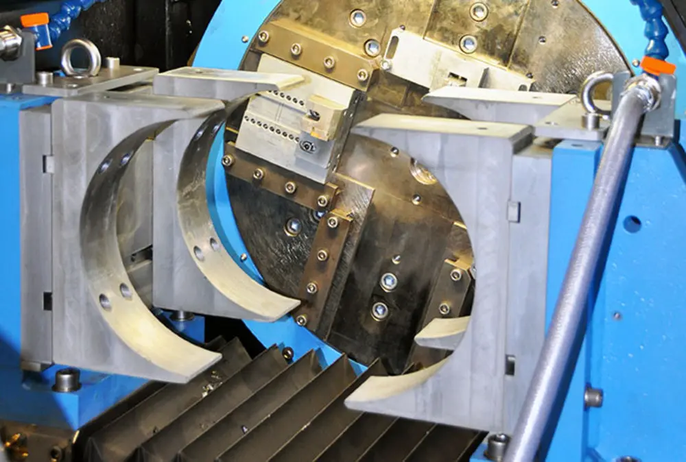 کاربرد بست فشار قوی در تجهیزات مکانیکی و ماشینآلات