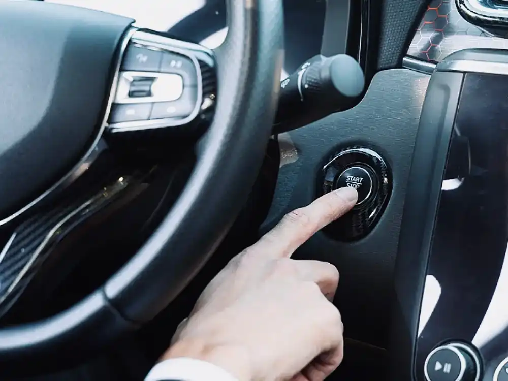 بعد از تعویض بست باتری چه مواردی را بررسی کنیم؟