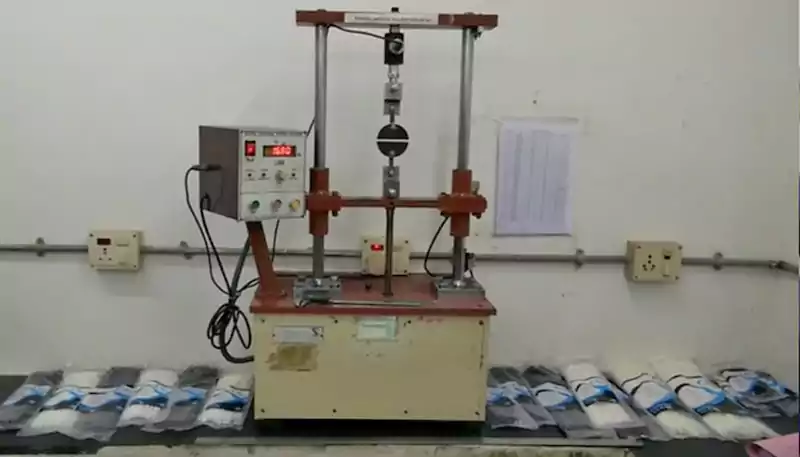 دستگاه تست کشش بست کمربندی در کارخانه